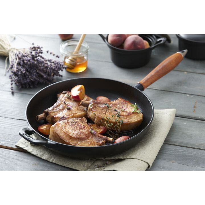 Pans, Poêle avec poignée en bois 28 cm, Fonte, Noir mat, large 3