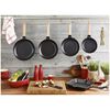 Pans, Bratpfanne mit Holzgriff 24 cm, rund, Schwarz, Gusseisen, small 3