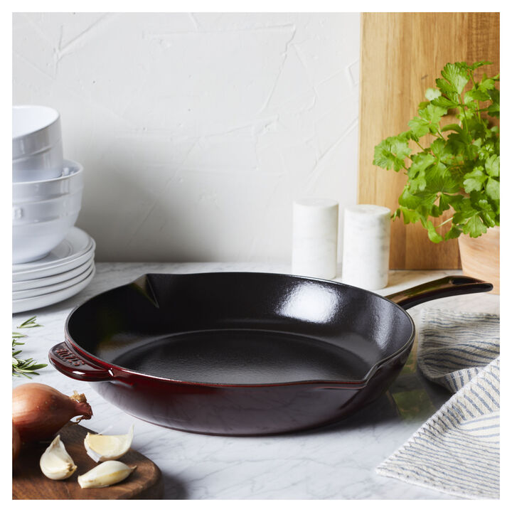 Pans, 26 cm / 10 inch cast iron Frying pan, grenadine-red, large 3