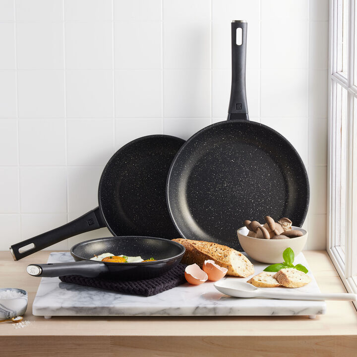 Marquina, 3 Piece aluminum Fry pan set, large 2
