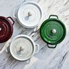 La Cocotte, Cocotte 24 cm / 3,7 l, Rund, Basilikum-Gr&oslash;n, St&oslash;bejern, small 5